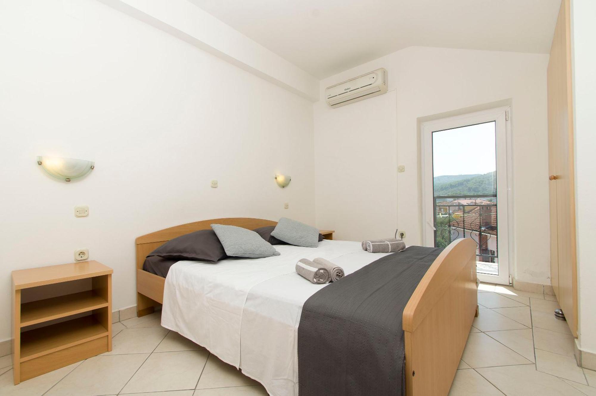 Apartments וולה לוקה מראה חיצוני תמונה