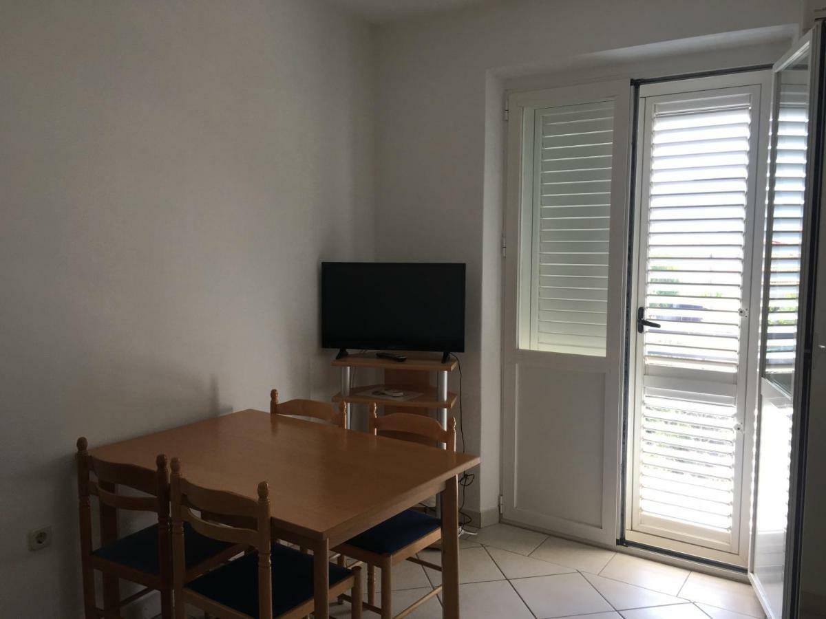 Apartments וולה לוקה מראה חיצוני תמונה